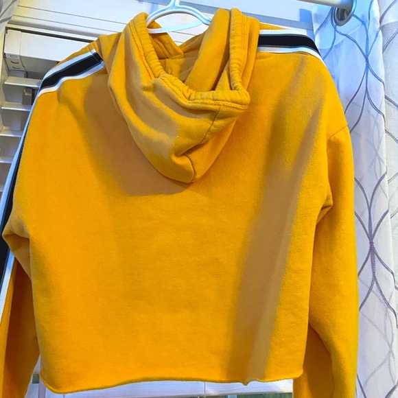 Cropped hoodie - Picture 3 of 4